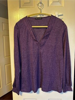 Five Star Heathered Purple V-Neck Long Sleeve Top